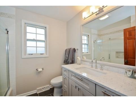 26 W074 Blackhawk Dr, Wheaton, IL 60189 photo 19