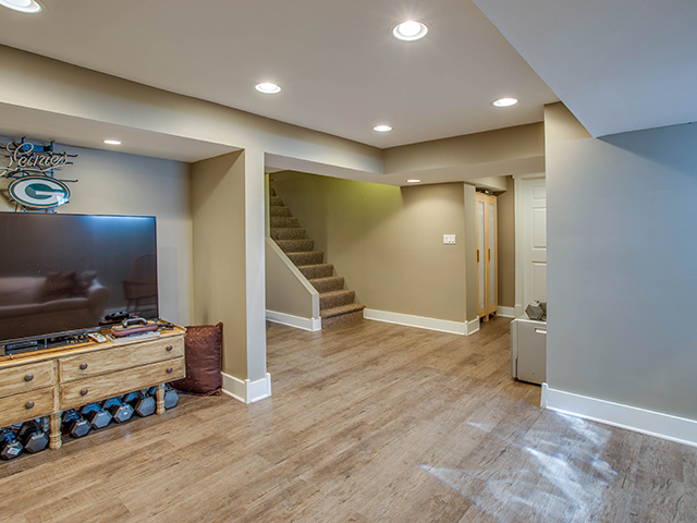 1106 Delles Rd, Wheaton, IL 60189 photo 18