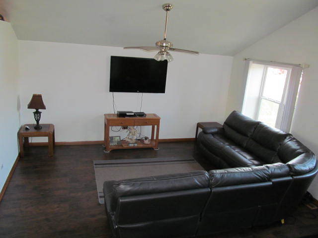 5416 Riviera Blvd, Plainfield, IL 60586 photo 5