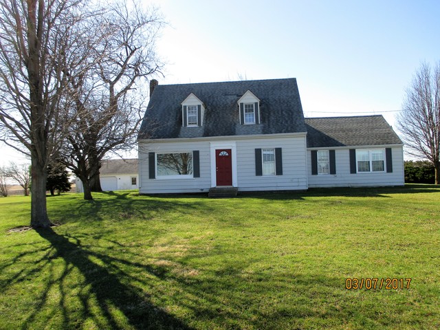 905 E Grinter Rd, Mazon, IL 60444 photo 1