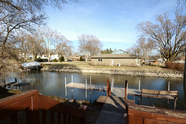 608 Mchenry Ave, Mchenry, IL 60050 photo 28