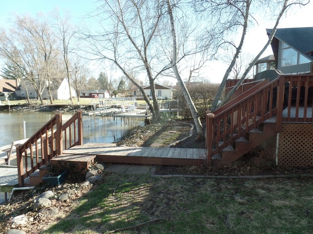 608 Mchenry Ave, Mchenry, IL 60050 photo 29