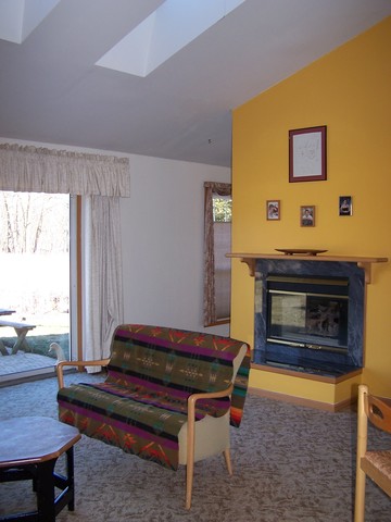 325 Brittany Trl, Elgin, IL 60120 photo 3
