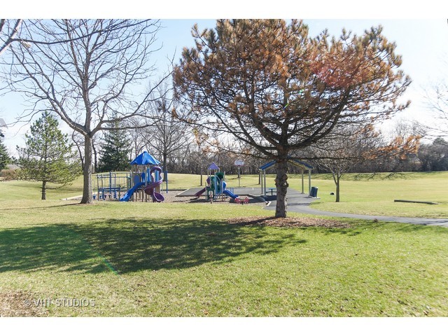 3395 Coventry Ct, Hoffman Estates, IL 60067 photo 20