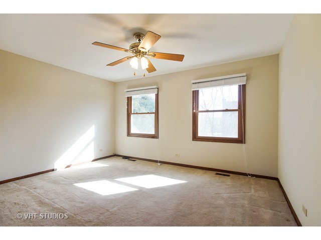 3395 Coventry Ct, Hoffman Estates, IL 60067 photo 11