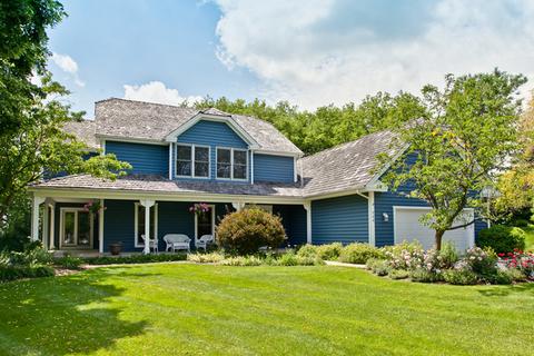 540 Spruce Tree Dr, Cary, IL 60013 photo 2