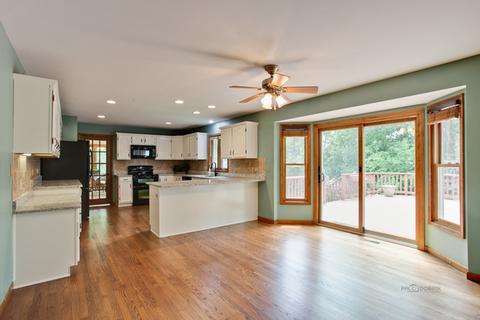 540 Spruce Tree Dr, Cary, IL 60013 photo 18