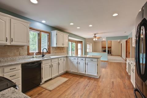 540 Spruce Tree Dr, Cary, IL 60013 photo 13