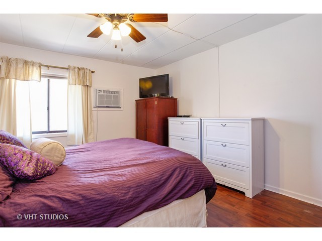 208 E Bailey Rd #H, Naperville, IL 60565 photo 5
