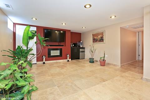 801 Laurel Ave, Des Plaines, IL 60016 photo 19