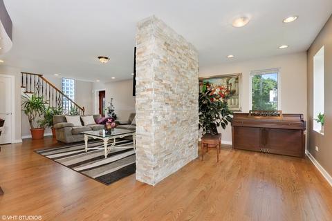 801 Laurel Ave, Des Plaines, IL 60016 photo 5