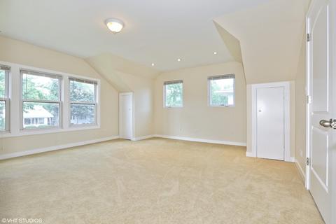 801 Laurel Ave, Des Plaines, IL 60016 photo 15