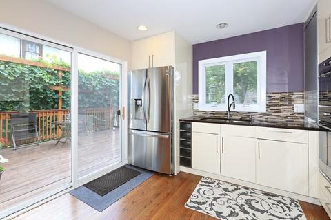 801 Laurel Ave, Des Plaines, IL 60016 photo 10