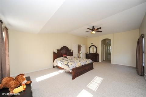 2910 Glenarye Dr, Lindenhurst, IL 60046 photo 9