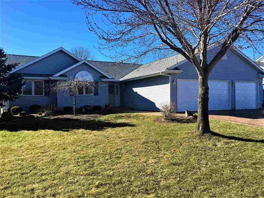 515 David Dr, Winnebago, IL 61088 photo 1