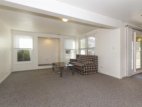 1065 Willoby Ln, Elgin, IL 60120 photo 22