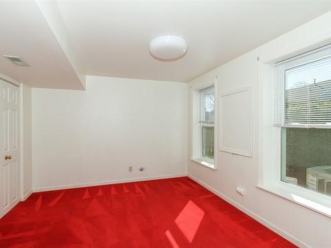 1065 Willoby Ln, Elgin, IL 60120 photo 25