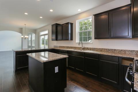 34026 N Jenna Ln, Gurnee, IL 60031 photo 4