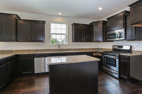 34026 N Jenna Ln, Gurnee, IL 60031 photo 5