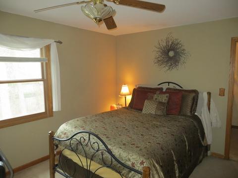 127 Adams St, Ingleside, IL 60041 photo 8