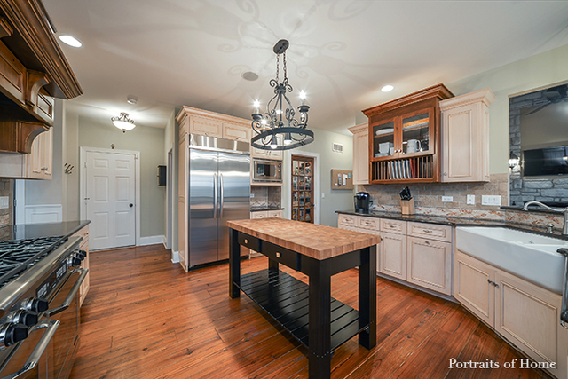 25323 W Alison Rd, Plainfield, IL 60586 photo 5