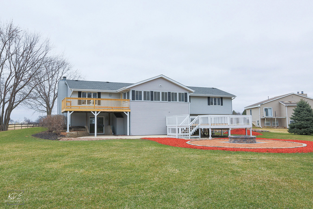 12137 S Wolf Dr, Plainfield, IL 60585 photo 24