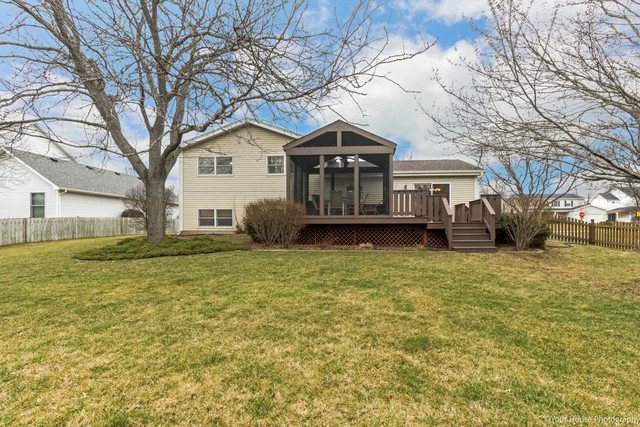 3301 W Bretons Dr, Mchenry, IL 60050 photo 22