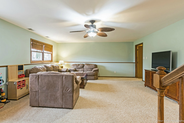 3301 W Bretons Dr, Mchenry, IL 60050 photo 13