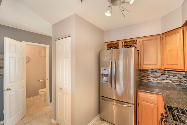 440 Cavalier Ct #E, West Dundee, IL 60118 photo 7