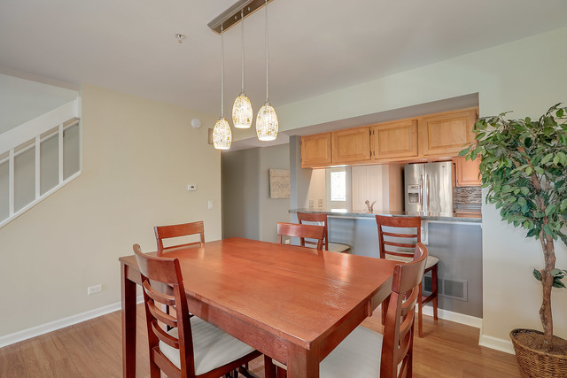 440 Cavalier Ct #E, West Dundee, IL 60118 photo 10