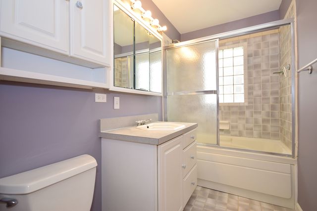 776 N Adele St, Elmhurst, IL 60126 photo 8