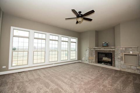 16450 S Mueller Cir, Plainfield, IL 60586 photo 7