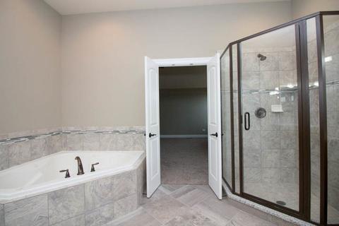 16450 S Mueller Cir, Plainfield, IL 60586 photo 18