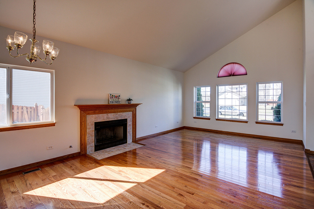 2620 Vision Ave, Plainfield, IL 60586 photo 3