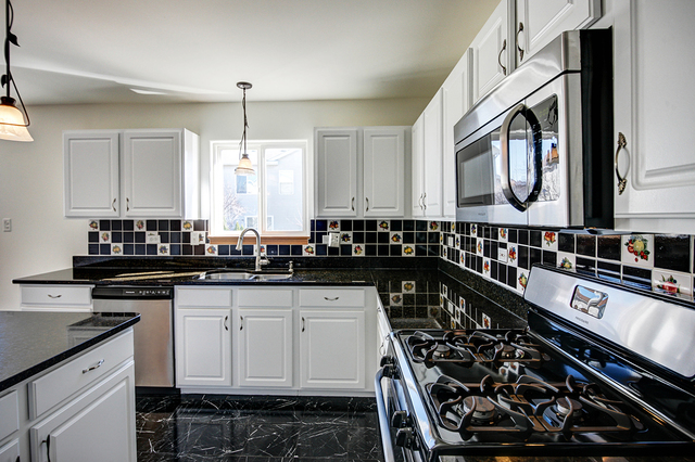 2620 Vision Ave, Plainfield, IL 60586 photo 8