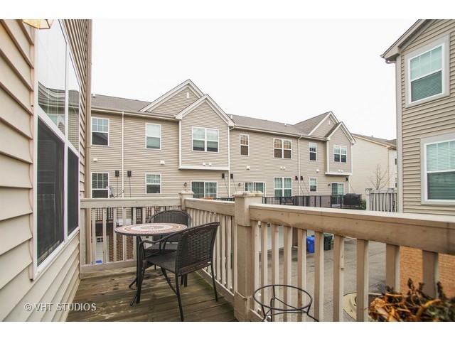 1239 Willow Ave, Des Plaines, IL 60016 photo 13