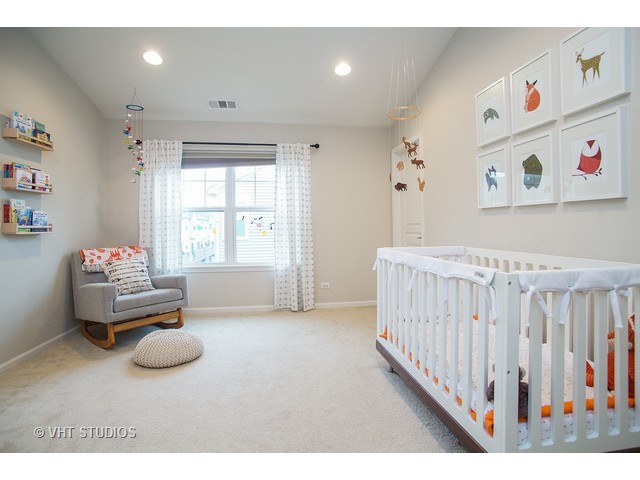 1239 Willow Ave, Des Plaines, IL 60016 photo 10