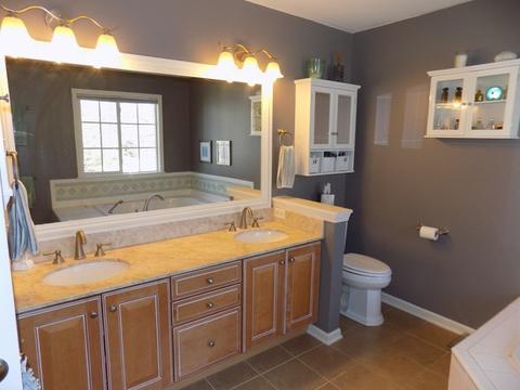 995 Vineyard Dr, Gurnee, IL 60031 photo 13