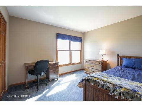 311 Fieldcrest Dr, Algonquin, IL 60102 photo 17