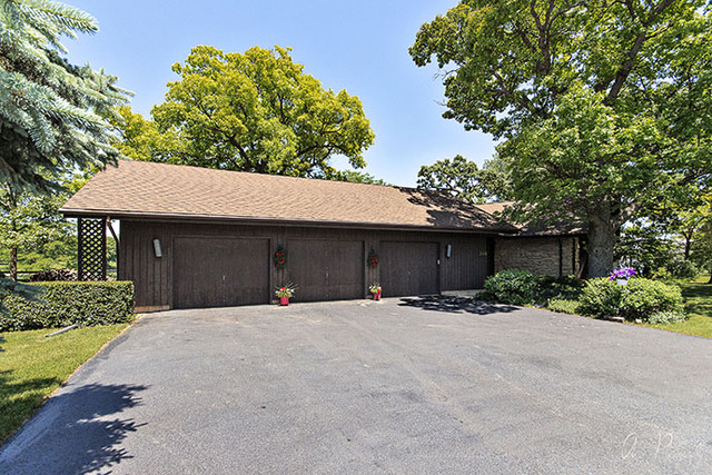 306 Weston Ct, Mchenry, IL 60051 photo 6