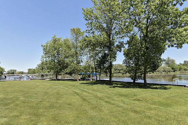 306 Weston Ct, Mchenry, IL 60051 photo 24