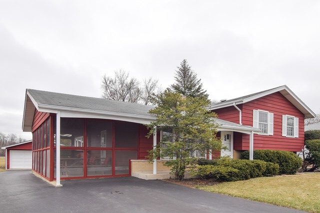 902 E Maple St, Lombard, IL 60148 photo 1