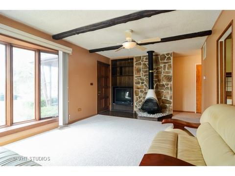 2702 Park St, Rolling Meadows, IL 60008 photo 2