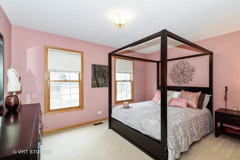 1622 Mccormack Dr, Hoffman Estates, IL 60169 photo 18