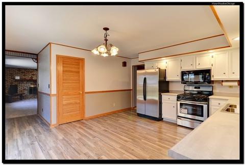 16950 S Plainsman Ct, Plainfield, IL 60586 photo 9