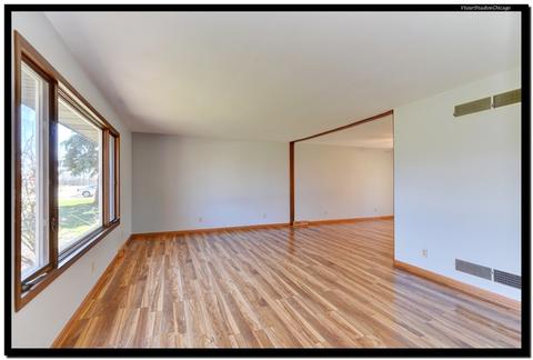 16950 S Plainsman Ct, Plainfield, IL 60586 photo 3