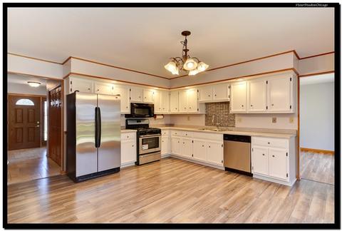 16950 S Plainsman Ct, Plainfield, IL 60586 photo 8