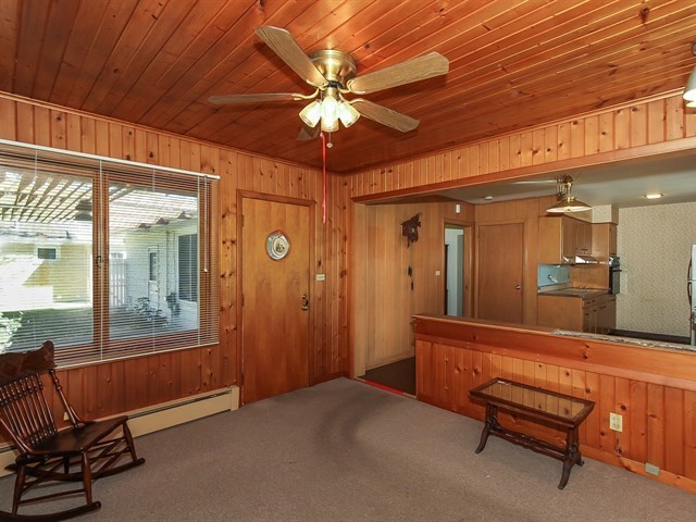 508 Hubbard Ave, Elgin, IL 60123 photo 12