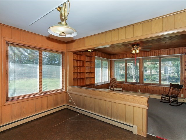 508 Hubbard Ave, Elgin, IL 60123 photo 9