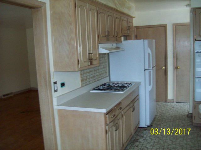 15129 S East End Ave, Dolton, IL 60419 photo 11